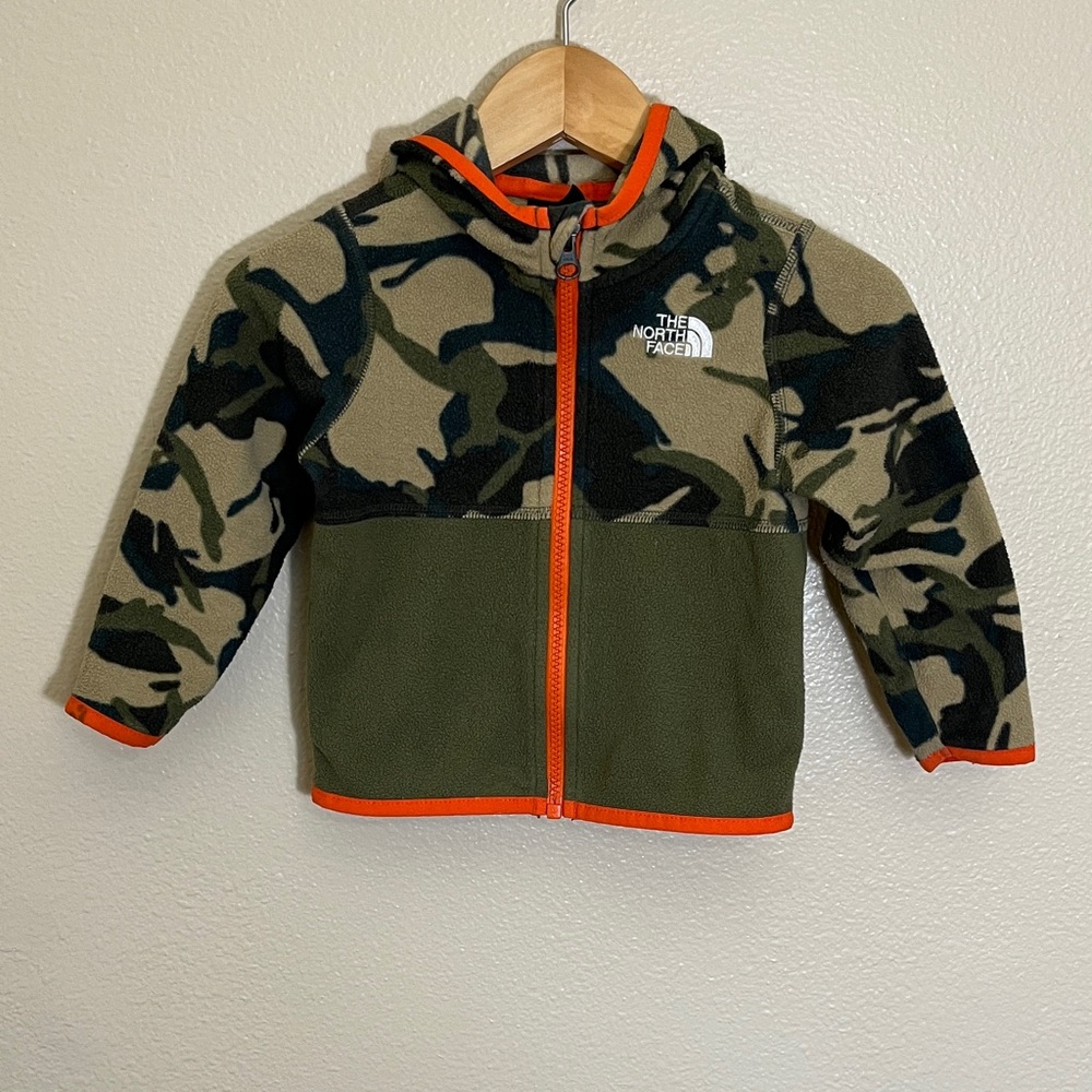 The North Face Green Camo Orange Trim Hoodie Zip Up Fleece Sweatshirt